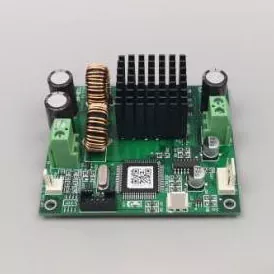 高精度、超ハイパワーの温度コントローラー TCB-NE-HH